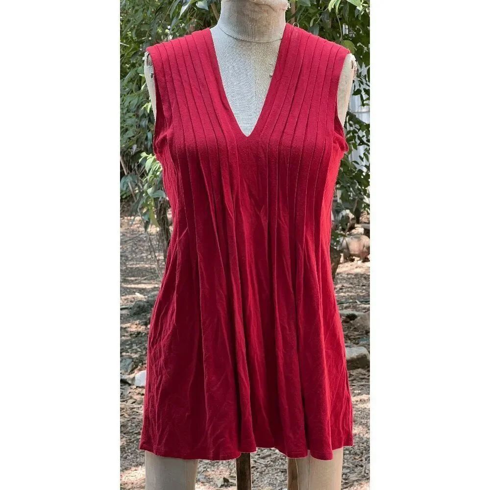 Michael Kors Red Sleeveless Pleated Rayon Top - S